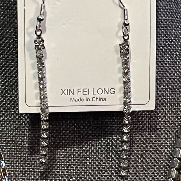 Mixed Metals Multiple Strand Necklace Set. - Picture 5 of 6